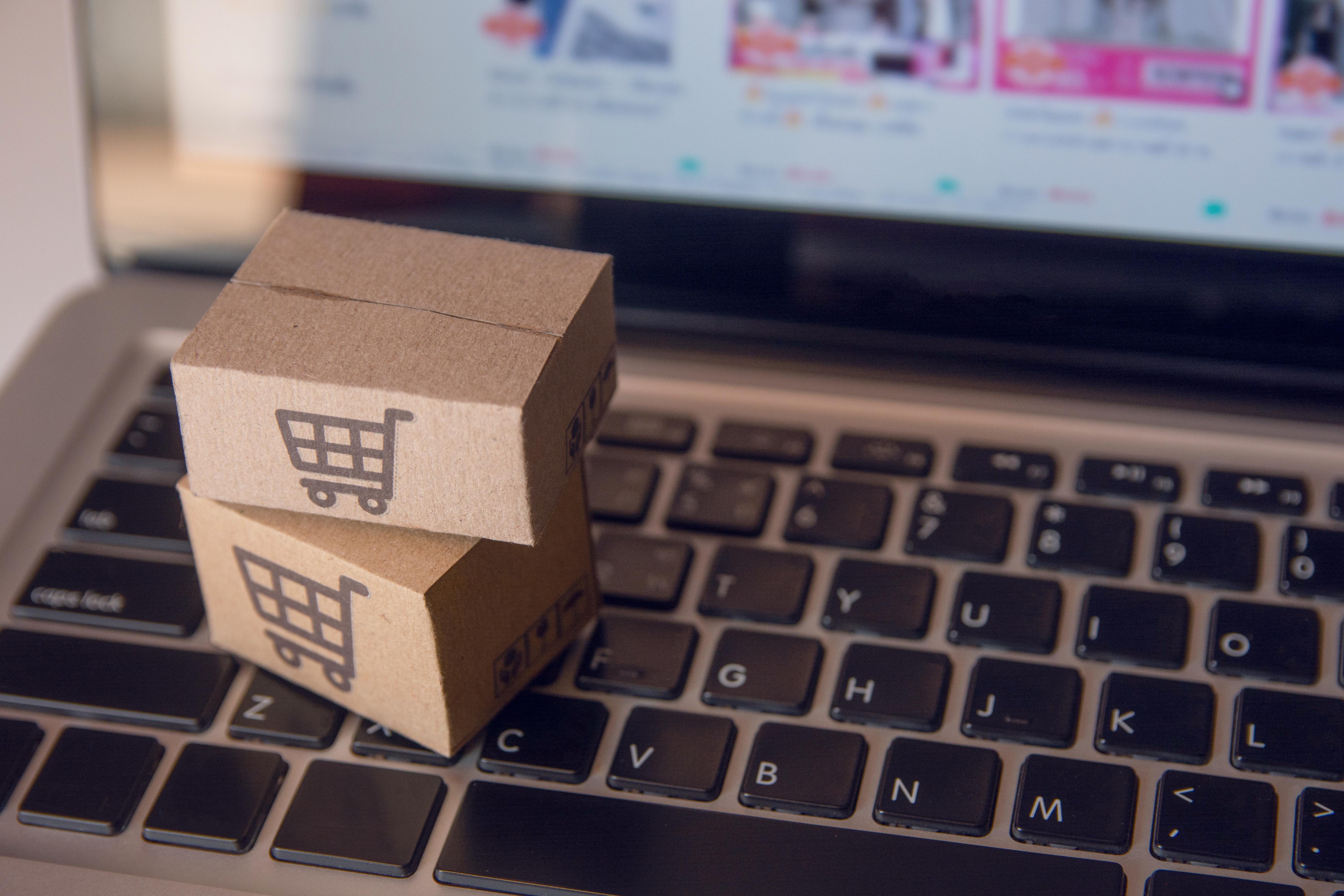 A person viewing an e-commerce dashboard